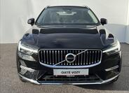 Volvo XC60 4