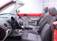 Volkswagen New Beetle 15