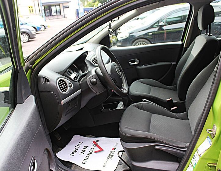 Renault Clio 9