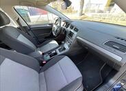 Volkswagen Golf 23