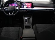 Volkswagen Golf 8
