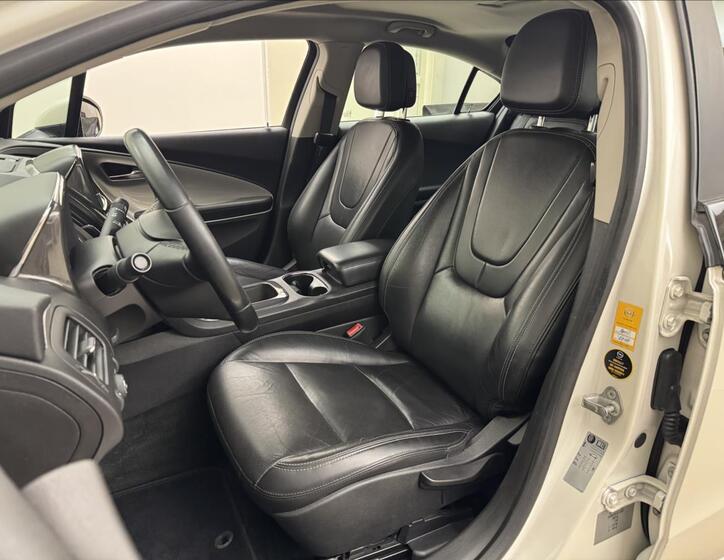 Opel Ampera 34