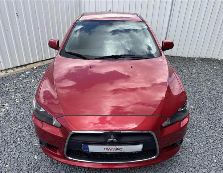 Mitsubishi Lancer 6