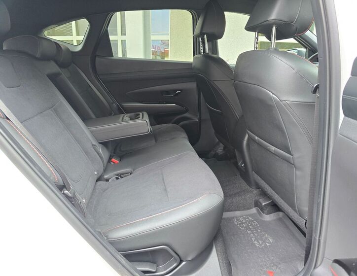 Hyundai Tucson 24