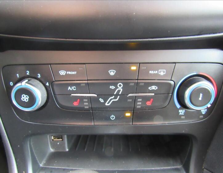 Ford Focus 19