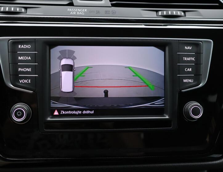 Volkswagen Touran 27