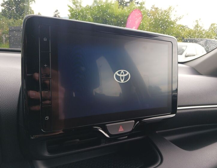 Toyota Yaris 22