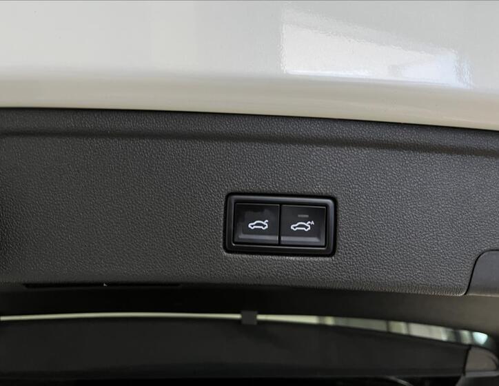 Volkswagen Touareg 33