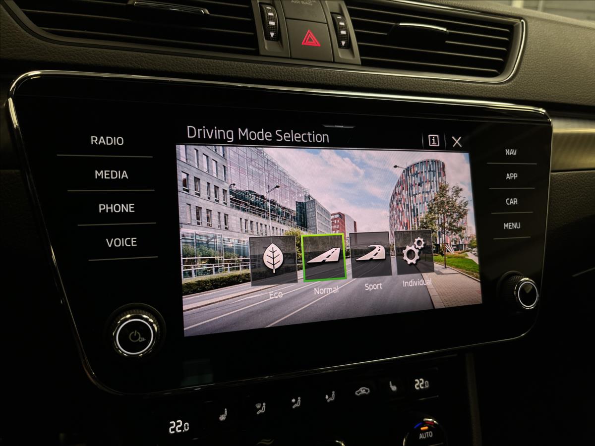 Škoda Superb