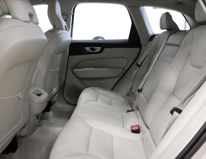 Volvo XC60 14