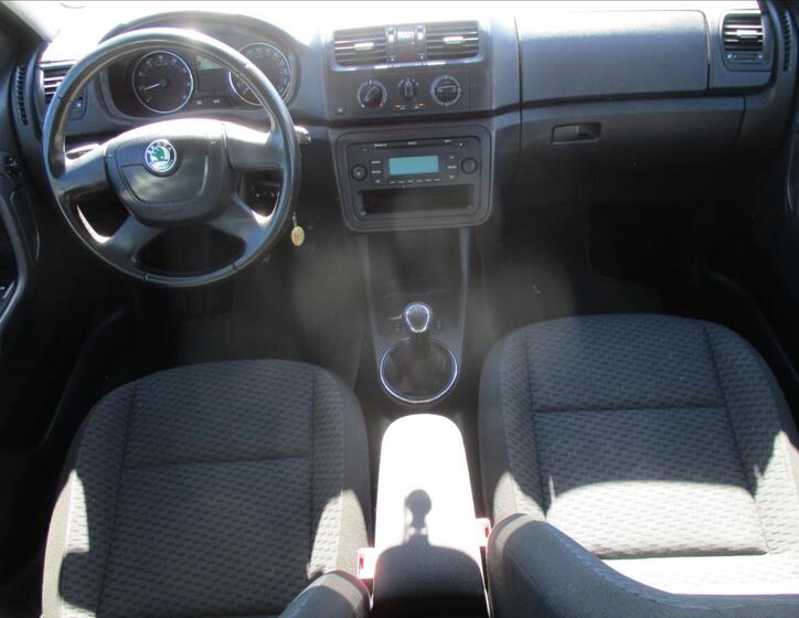 Škoda Roomster 12