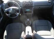 Škoda Roomster 12