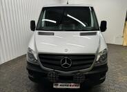 Mercedes-Benz Sprinter 13