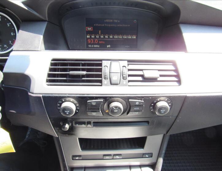 BMW Řada 5 15