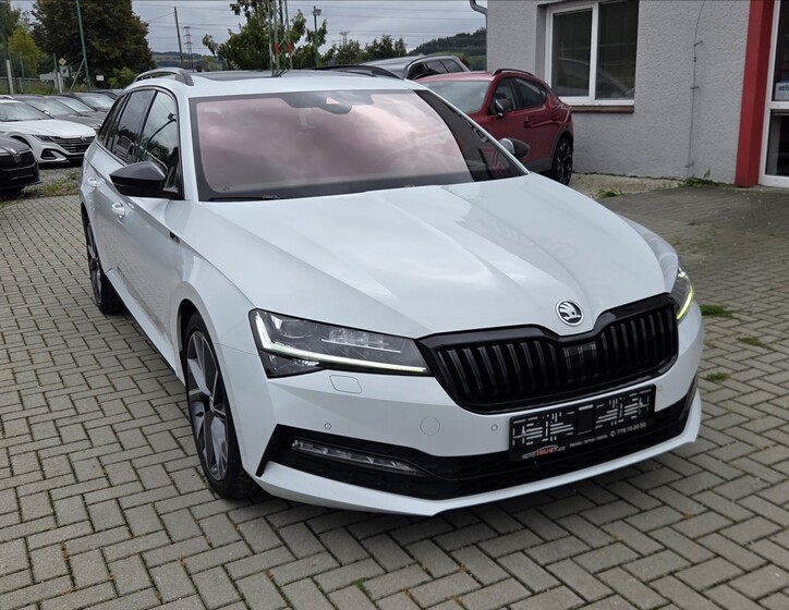 Škoda Superb 4