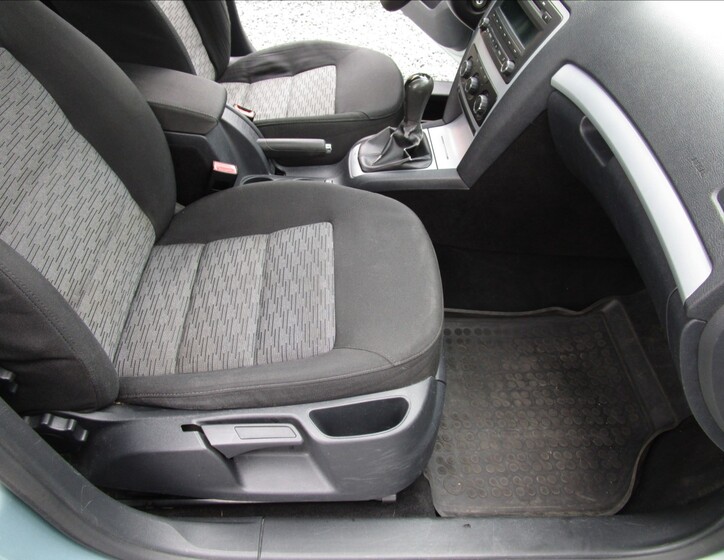 Škoda Octavia 16