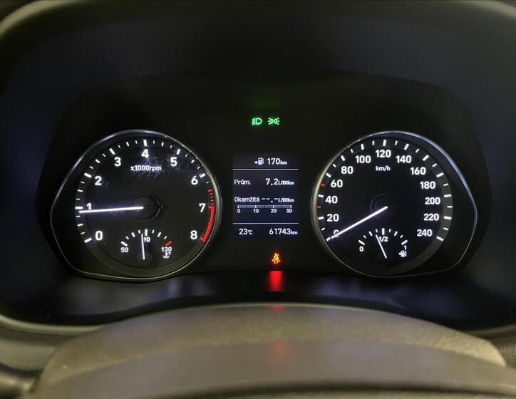 Hyundai i30 11