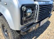 Land Rover Defender 36