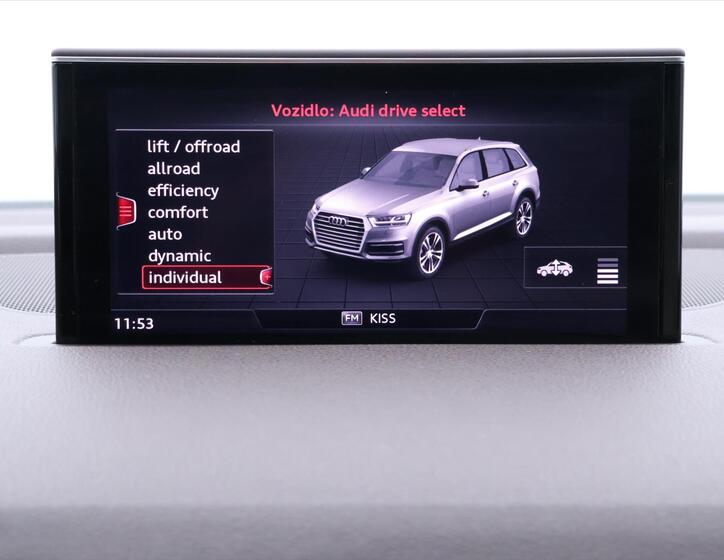 Audi Q7 31