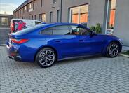 BMW i4 11