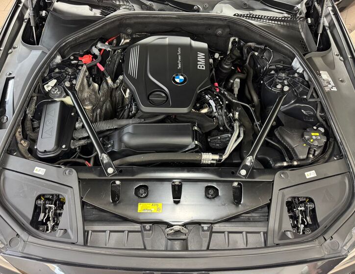 BMW Řada 5 30