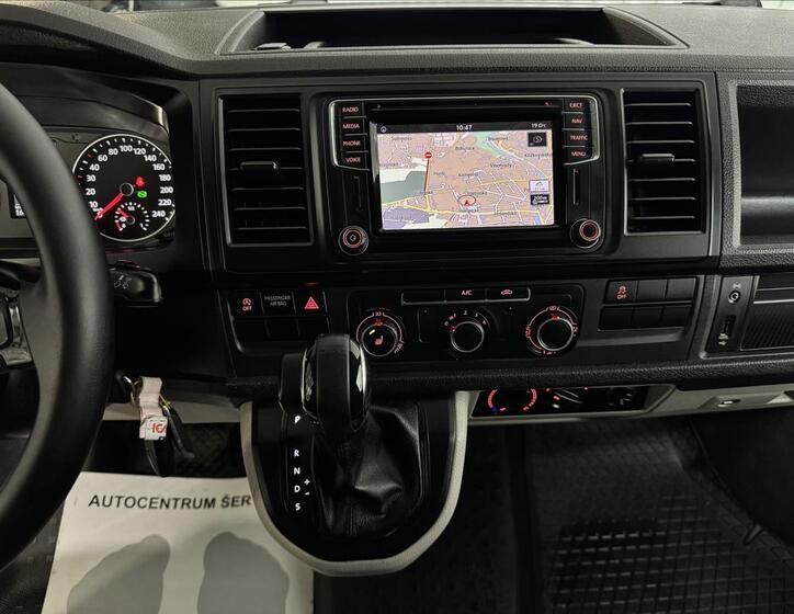 Volkswagen Transporter 21