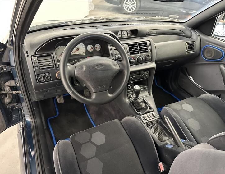 Ford Escort 6
