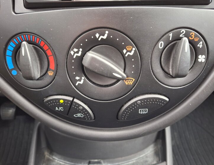 Ford Focus 16