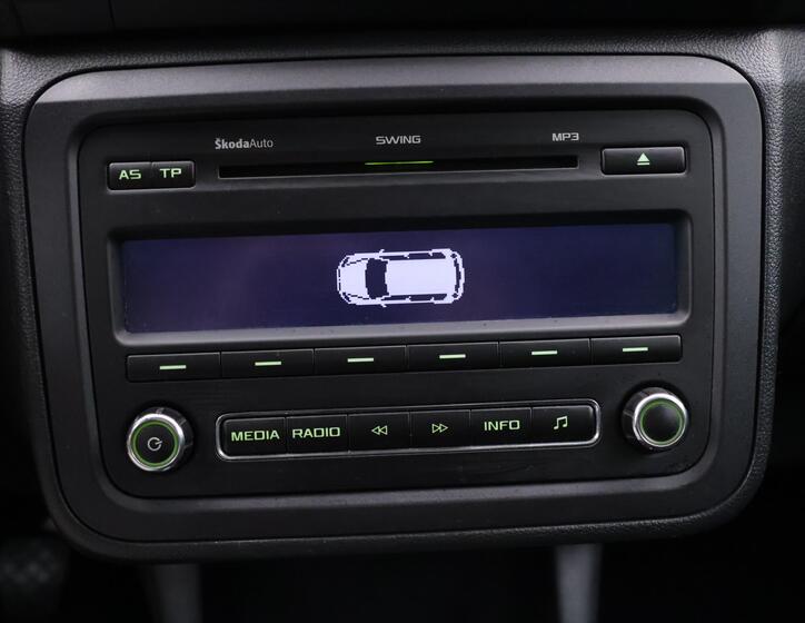 Škoda Roomster 24