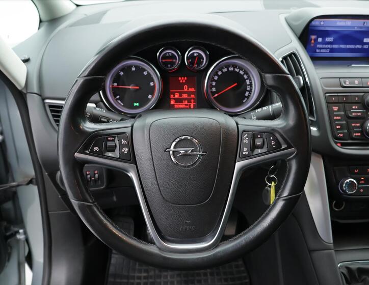 Opel Zafira 21