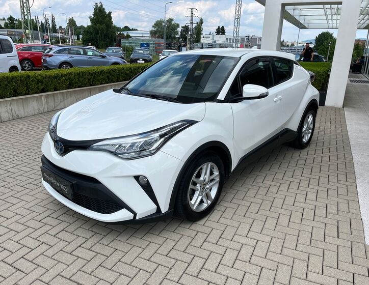 Toyota C-HR 3