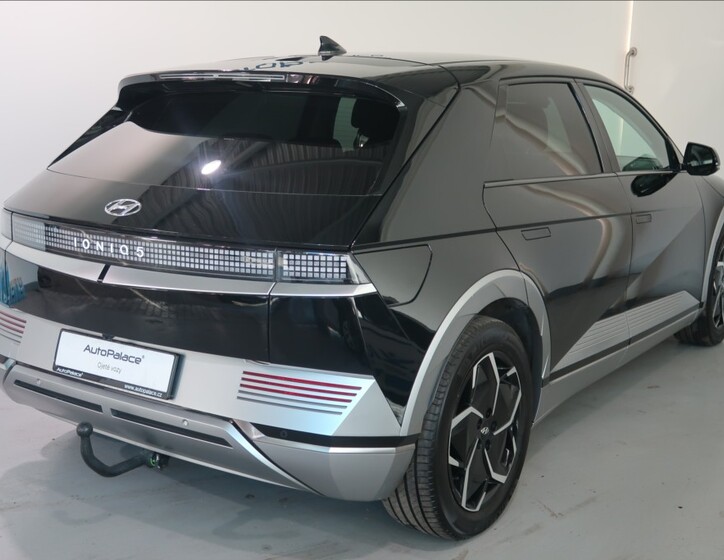Hyundai IONIQ 4