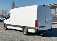 Mercedes-Benz Sprinter 4