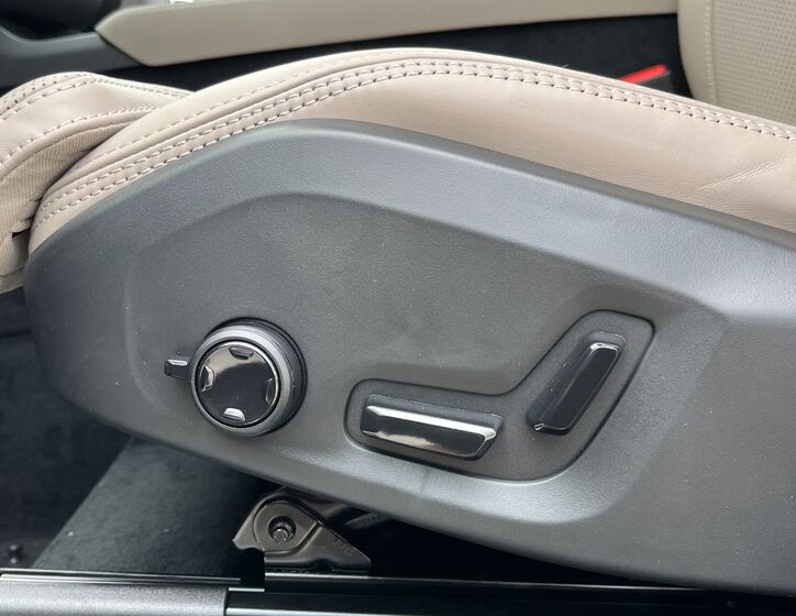 Volvo XC90 14