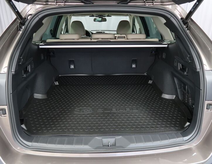 Subaru Outback 6
