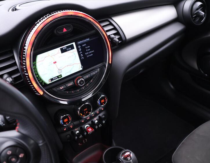 Mini Cooper 24
