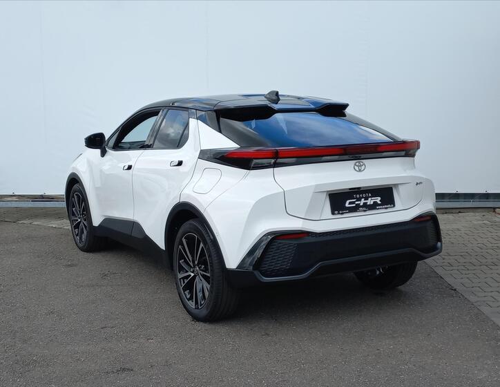 Toyota C-HR 7