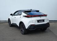 Toyota C-HR 7