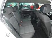 Volkswagen Passat 12