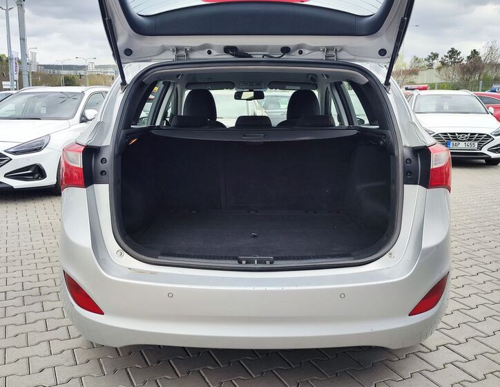 Hyundai i30 9