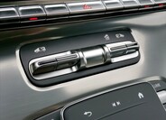 Mercedes-Benz Třídy V 12