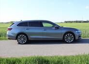 Škoda Superb 8