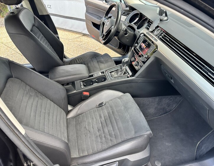Volkswagen Passat 13