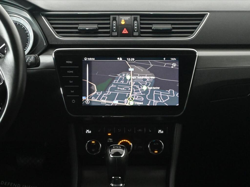Škoda Superb 12