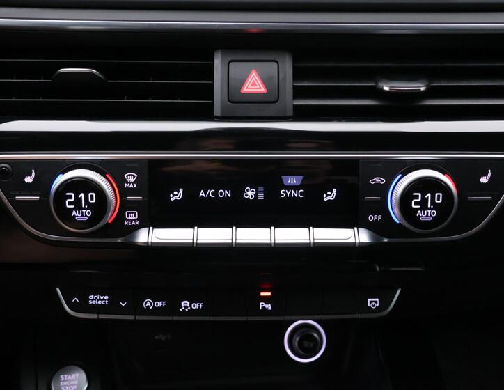 Audi A4 32