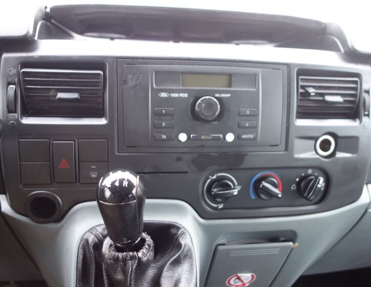 Ford Transit 28