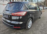 Ford S-MAX 6