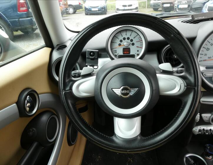 Mini Cooper 19