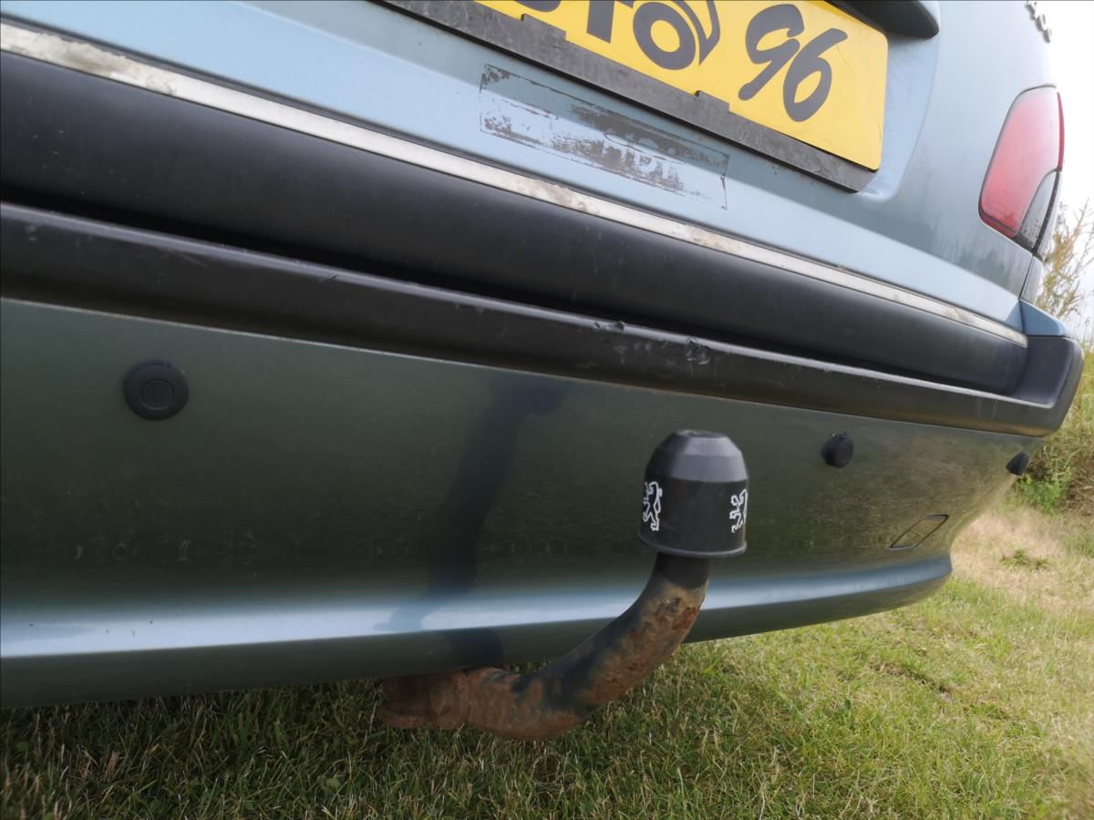 Peugeot 406