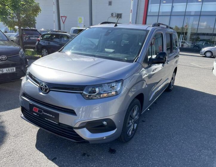 Toyota ProAce City Verso 10